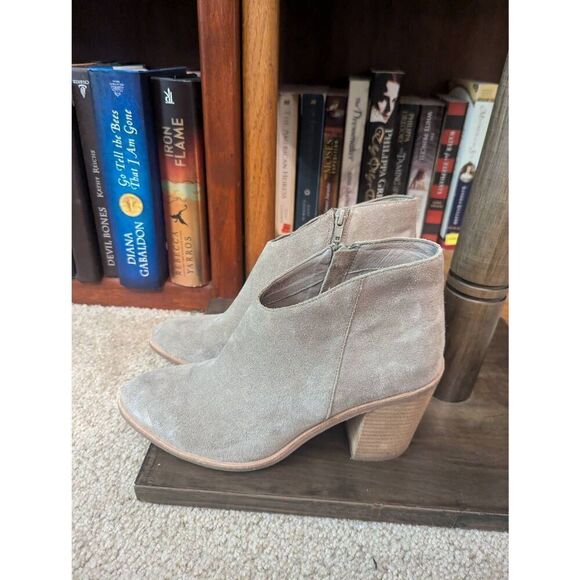 Jeffrey Campbell Boots Kamet 2 Taupe Suede Leather Ankle Boots Size 9 SH33 - Picture 5 of 9
